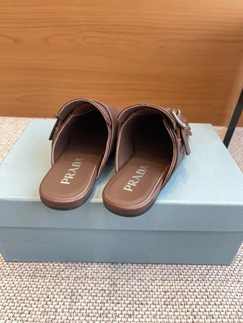 Prada Slippers TimelessDesign 34321