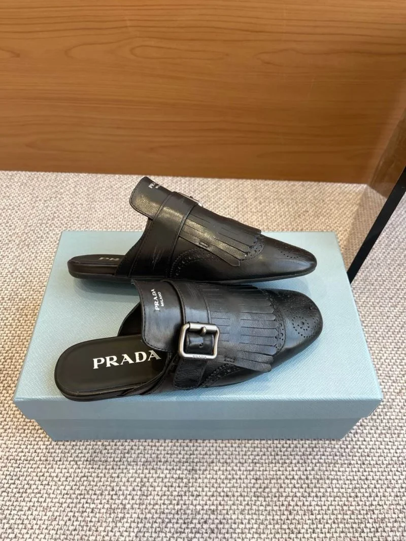 Prada Slippers Bright 34320
