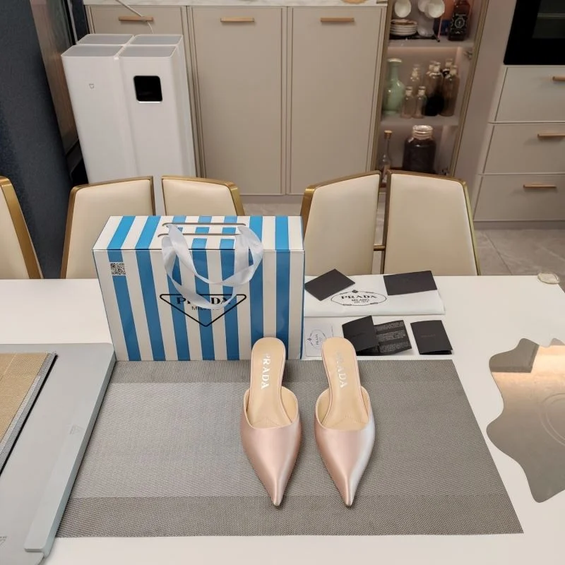 Prada Slippers EyeCatching 34309