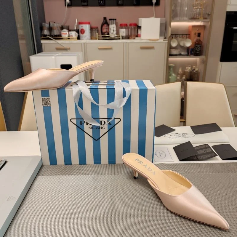 Prada Slippers EyeCatching 34309