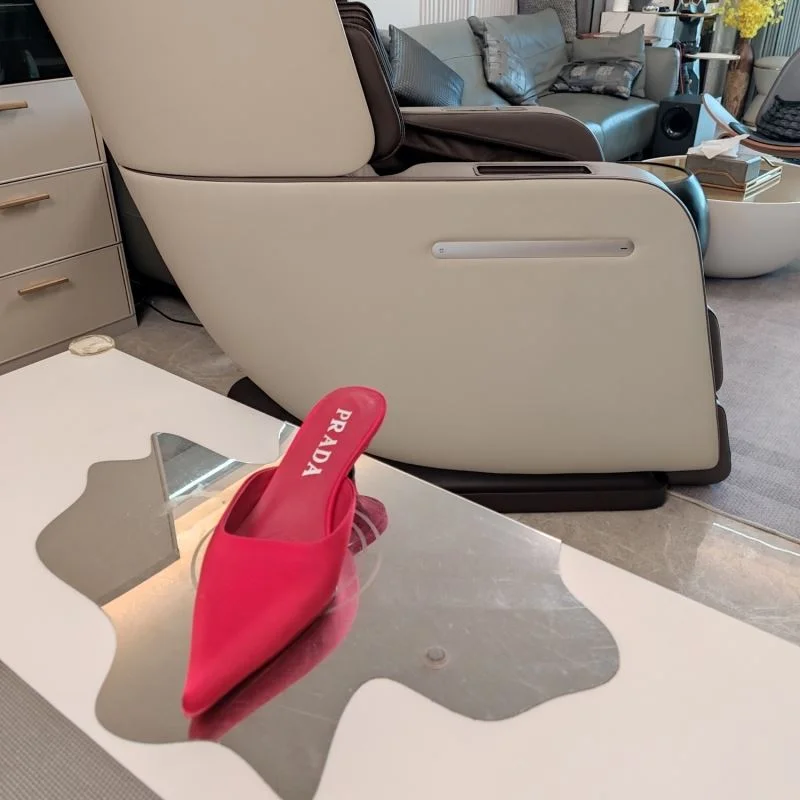 Prada Slippers Youthful 34308