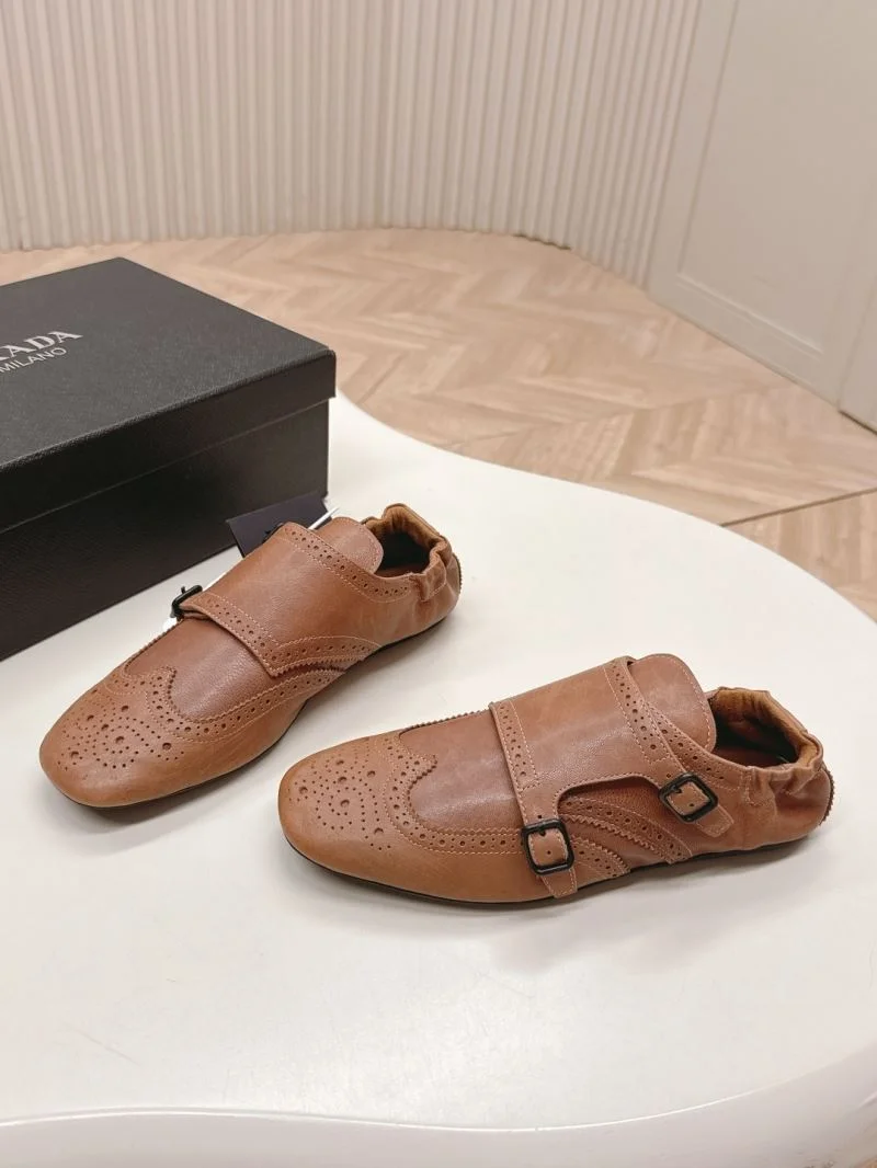 Durable Prada Slippers 35000