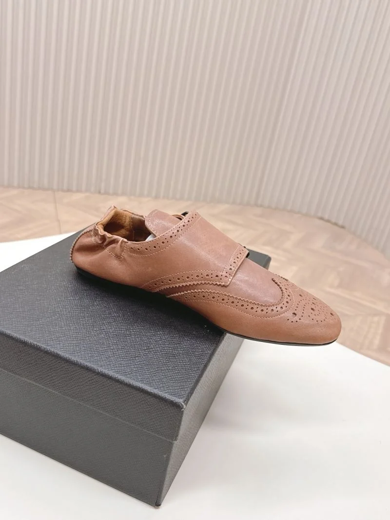 Durable Prada Slippers 35000