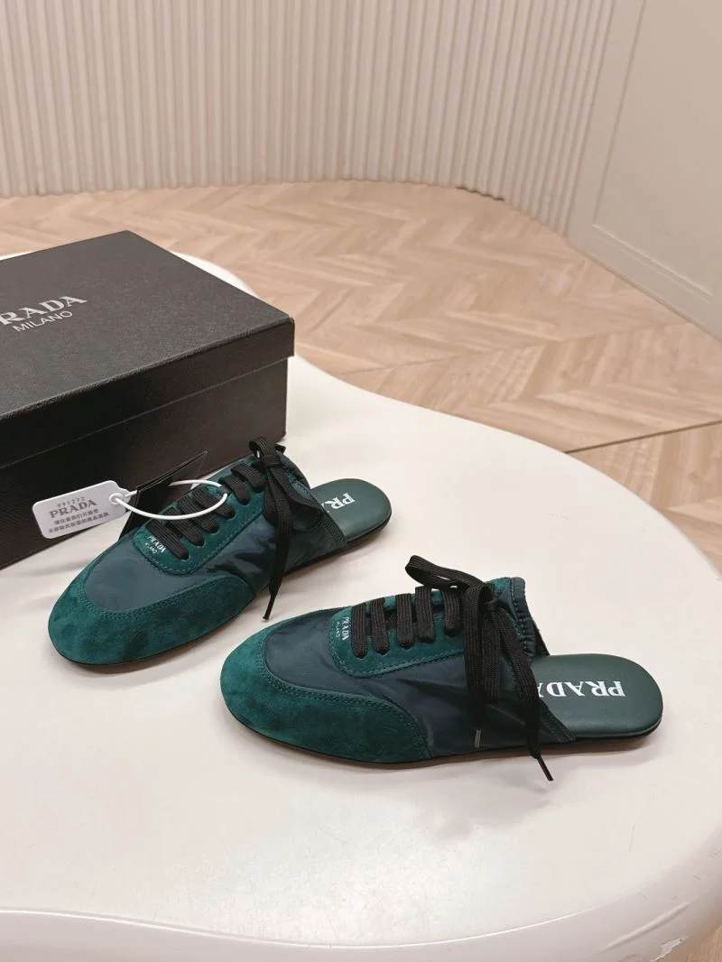 Prada Slippers Breathable 35005