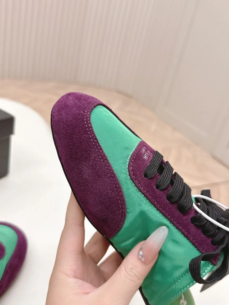 Prada Slippers Cozy 35001