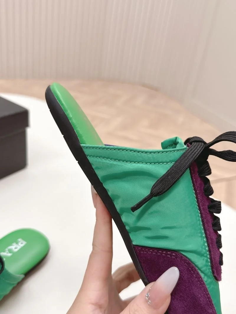 Prada Slippers Cozy 35001