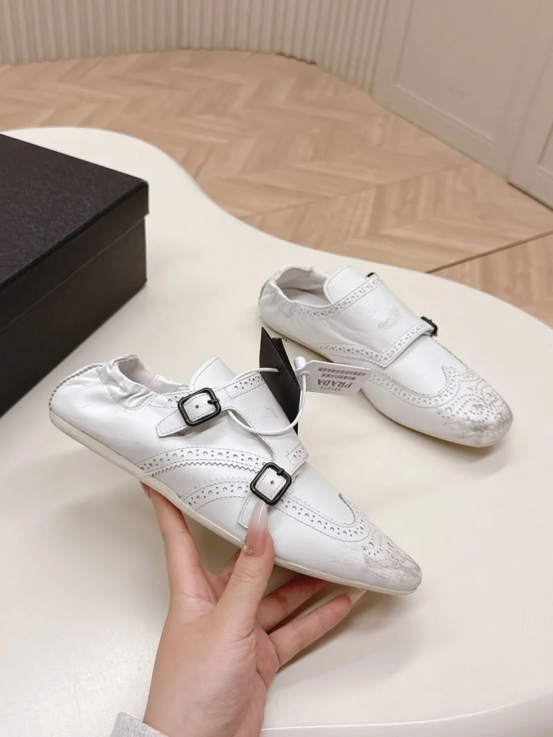 Refined Prada Slippers 34971
