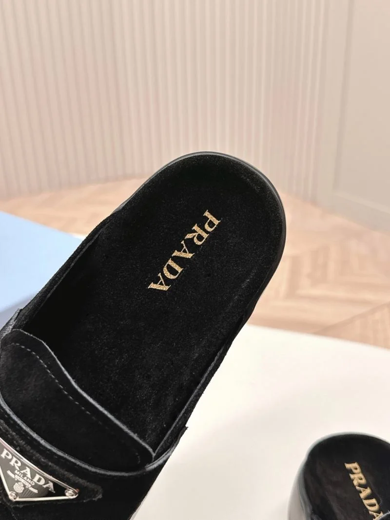 TimelessDesign Prada Slippers 34967