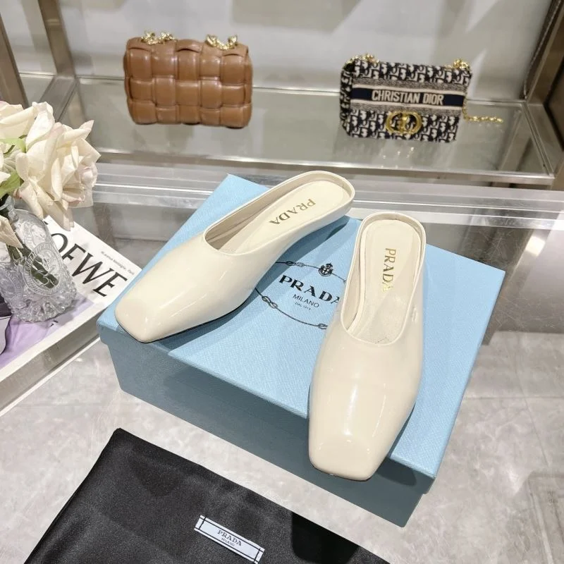 Prada Slippers MoistureWicking 34951
