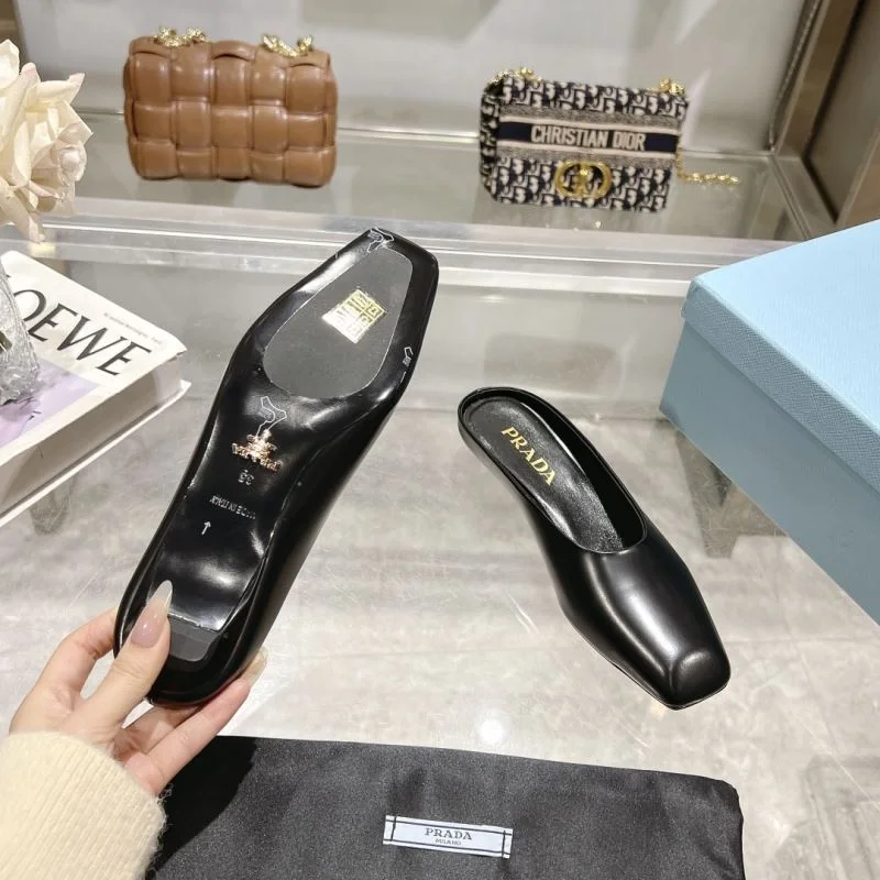 Chic Prada Slippers 34959