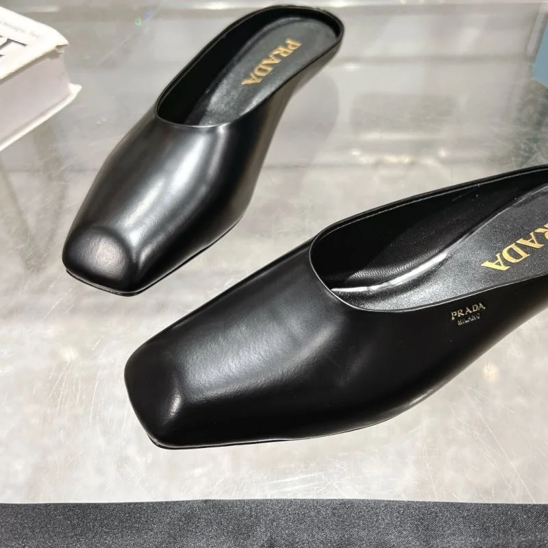 Chic Prada Slippers 34959