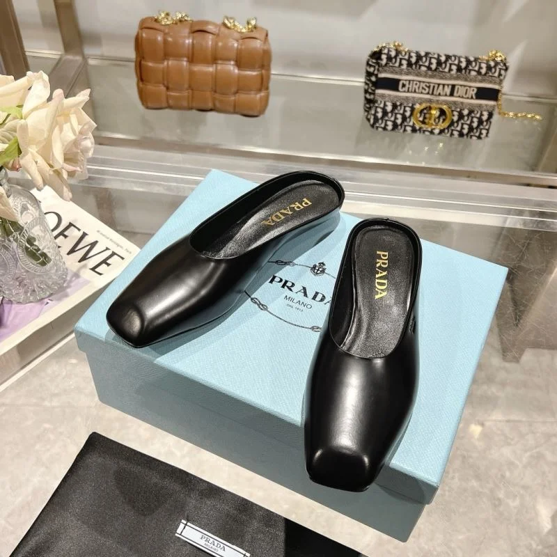 Chic Prada Slippers 34959