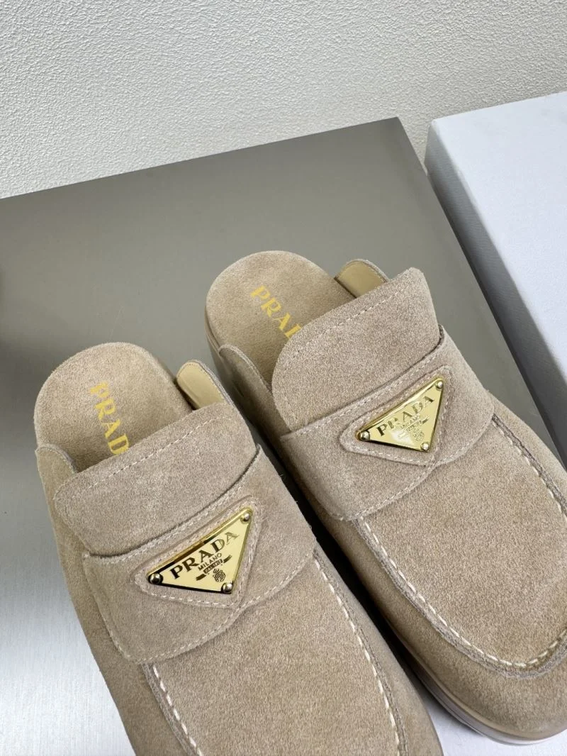 Prada Slippers UrbanChic 34929