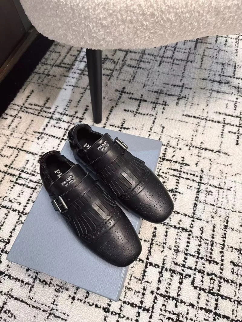 Attractive Prada Slippers 34904