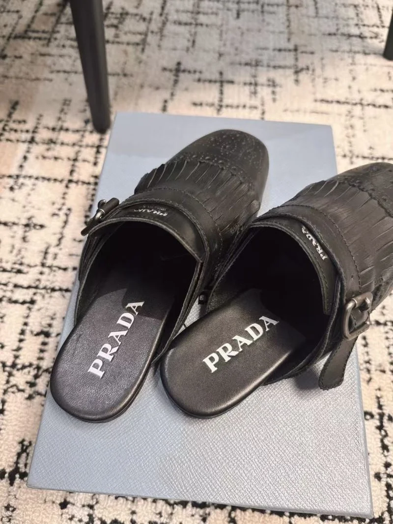Prada Slippers Reliable 34902