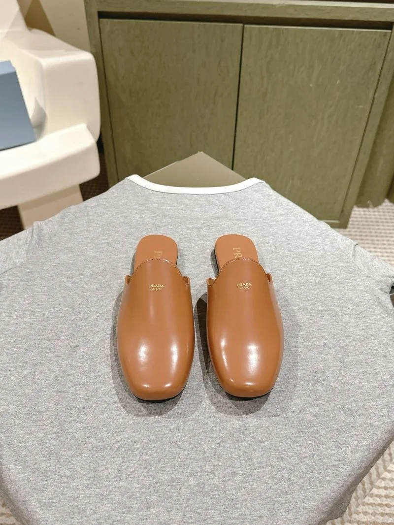 Prada Slippers WellDesigned 34907