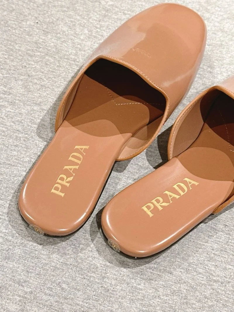 Prada Slippers WellDesigned 34907