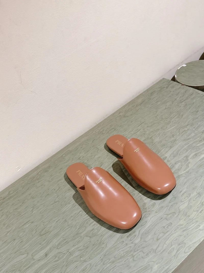 Prada Slippers WellDesigned 34907
