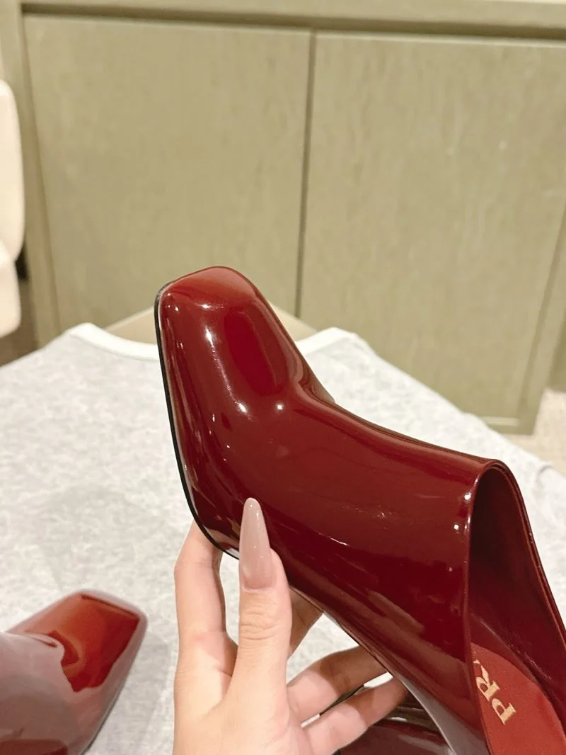 SoftTouch Prada Slippers 34911