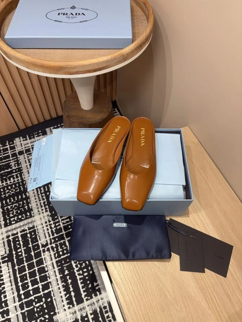Prada Slippers Durable 34903