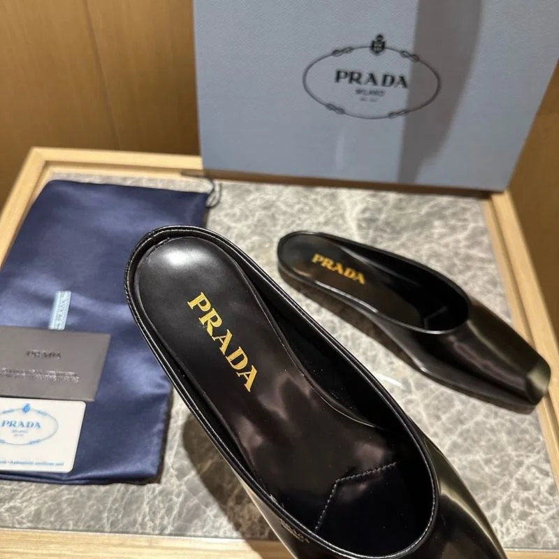 Refined Prada Slippers 34612