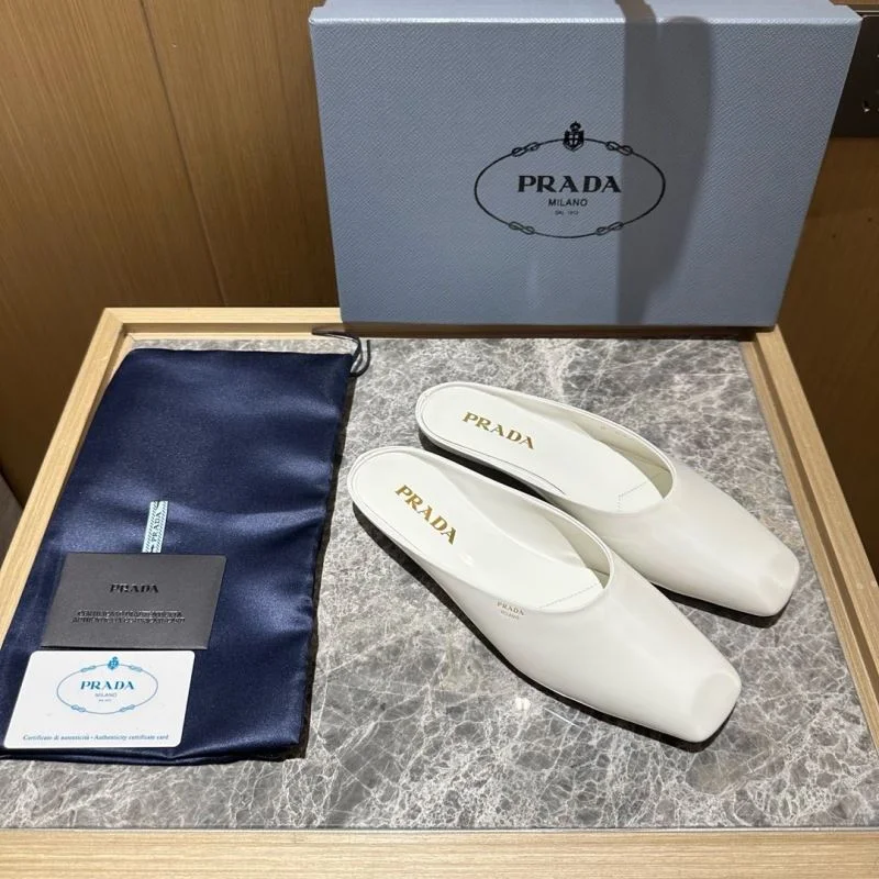 Prada Slippers NewStyle 34634