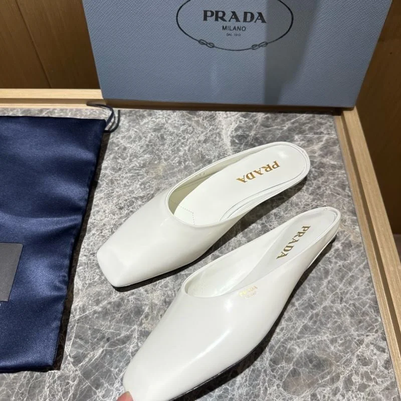 Prada Slippers NewStyle 34634