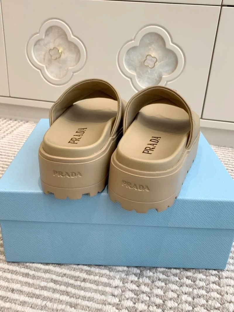 Premium Prada Slippers 34632
