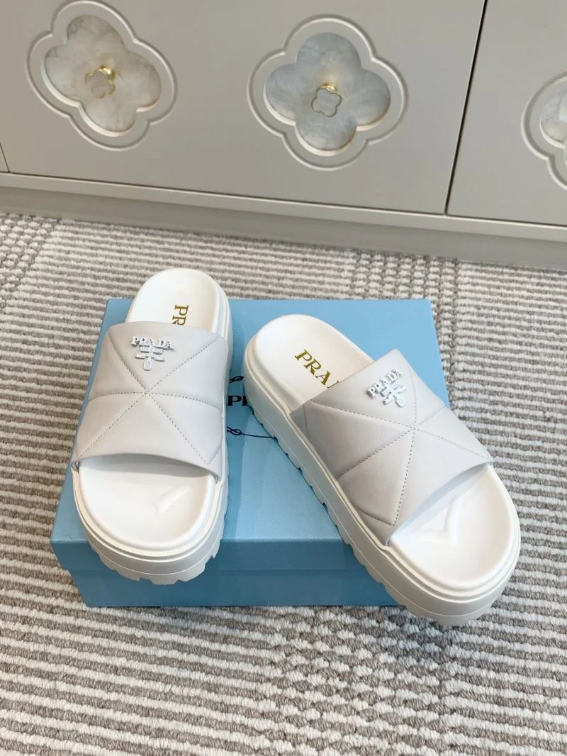 Attractive Prada Slippers 34617