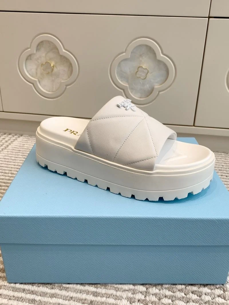 Attractive Prada Slippers 34617