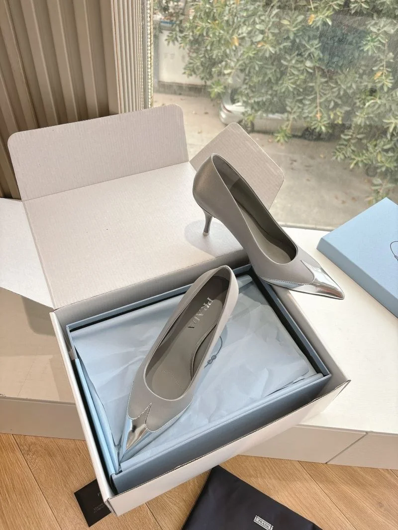 Prada Slippers ModernLook 34602