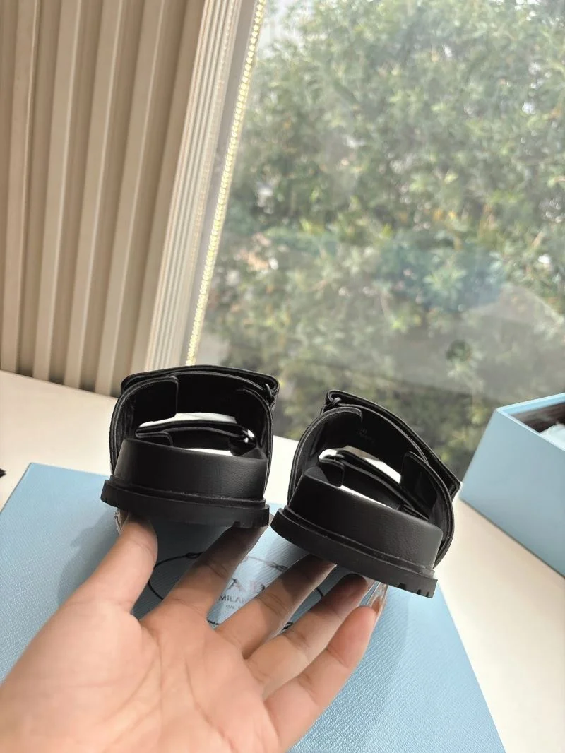 NewStyle Prada Slippers 34578
