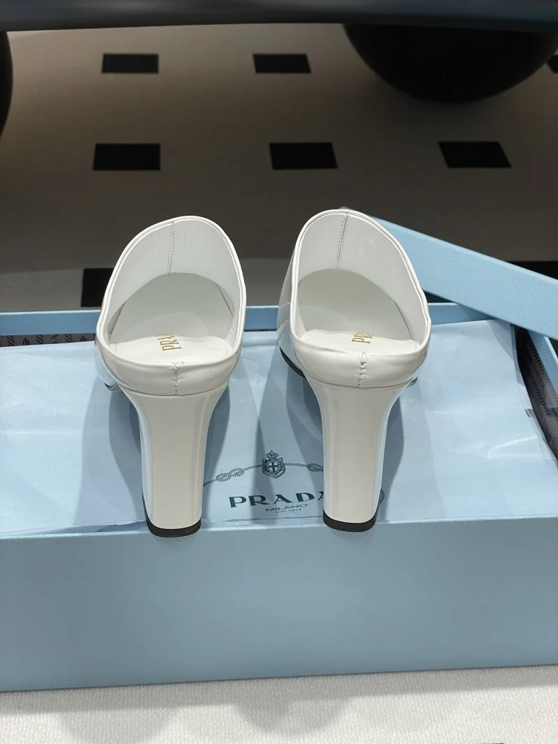 Stylish Prada Slippers 34594