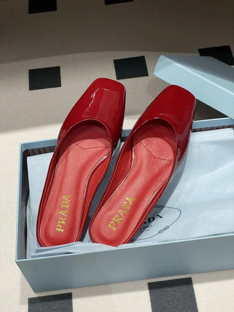 Durable Prada Slippers 34595