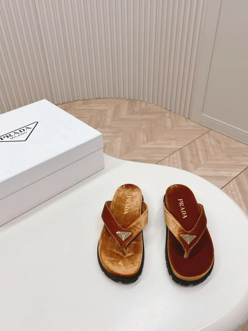 Breathable Prada Slippers 34589