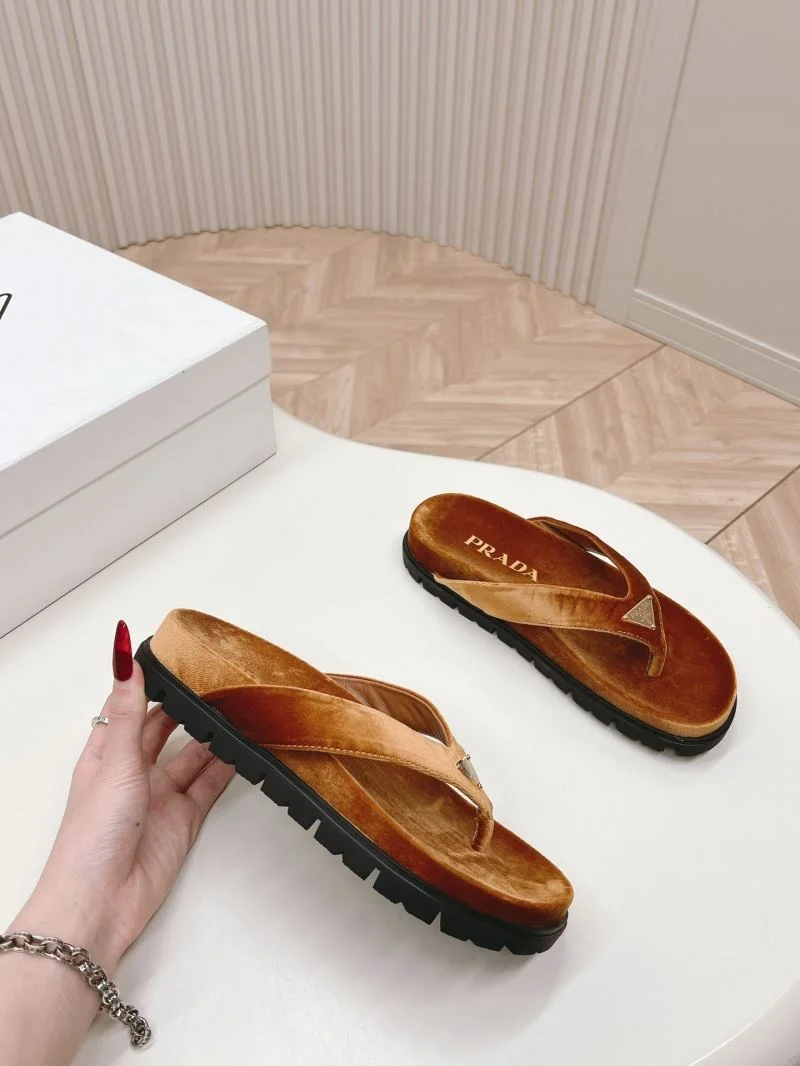 Breathable Prada Slippers 34589