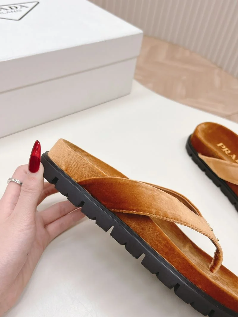 Breathable Prada Slippers 34589