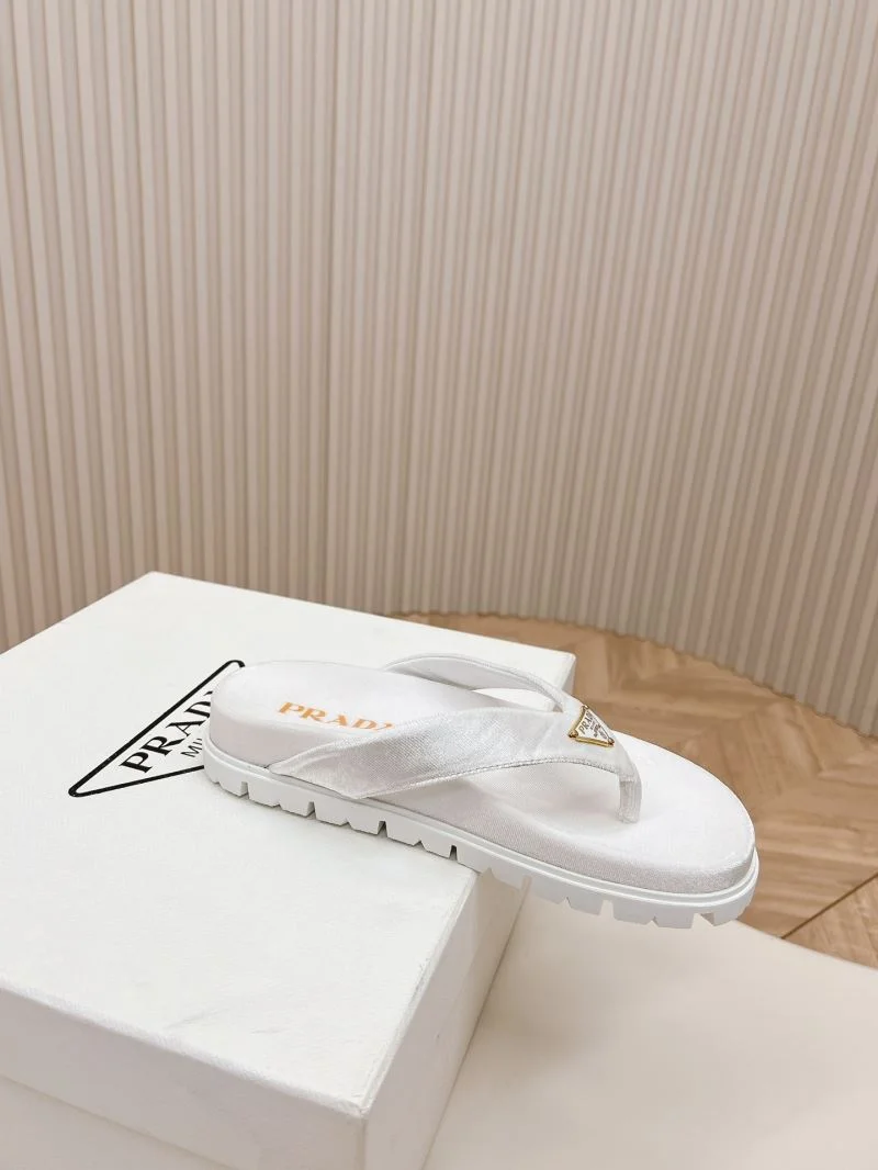 Chic Prada Slippers 34593