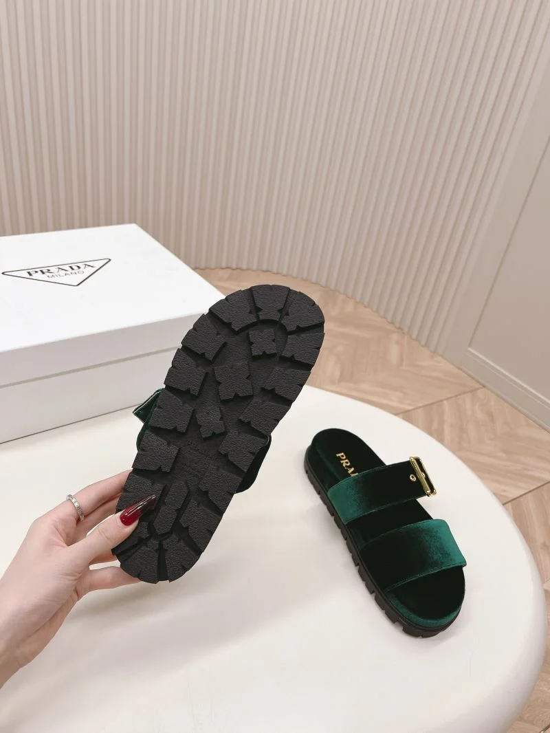 Prada Slippers Casual 34584