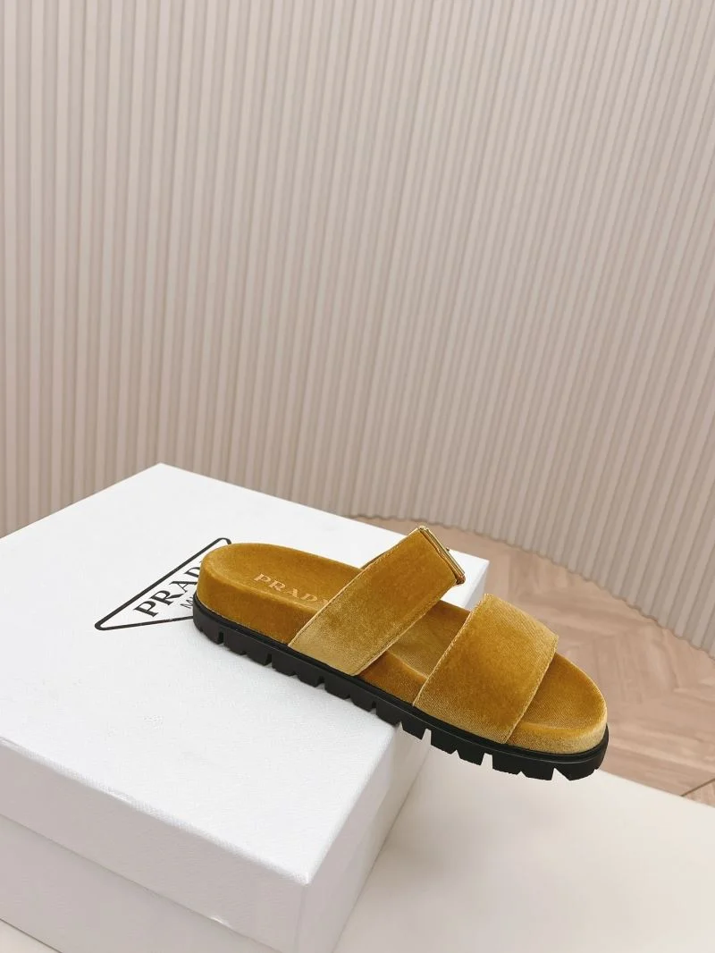 Prada Slippers Durable 34565