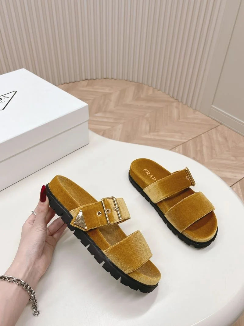 Prada Slippers Durable 34565