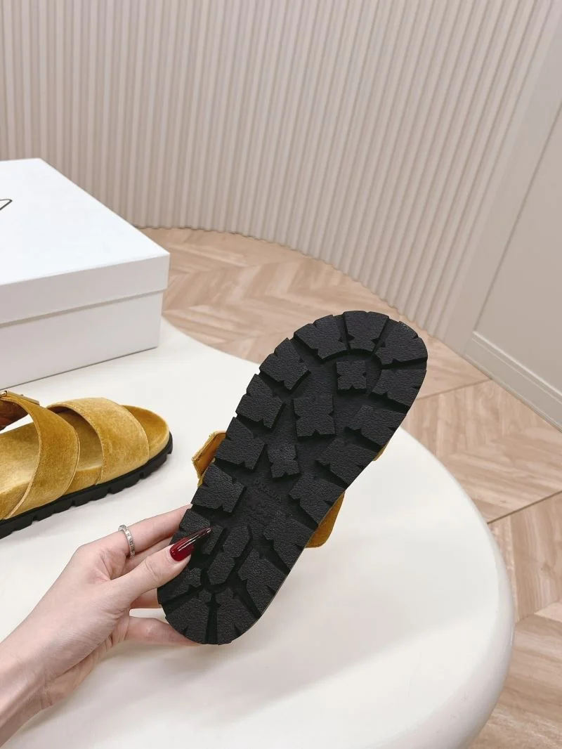 Prada Slippers Durable 34565
