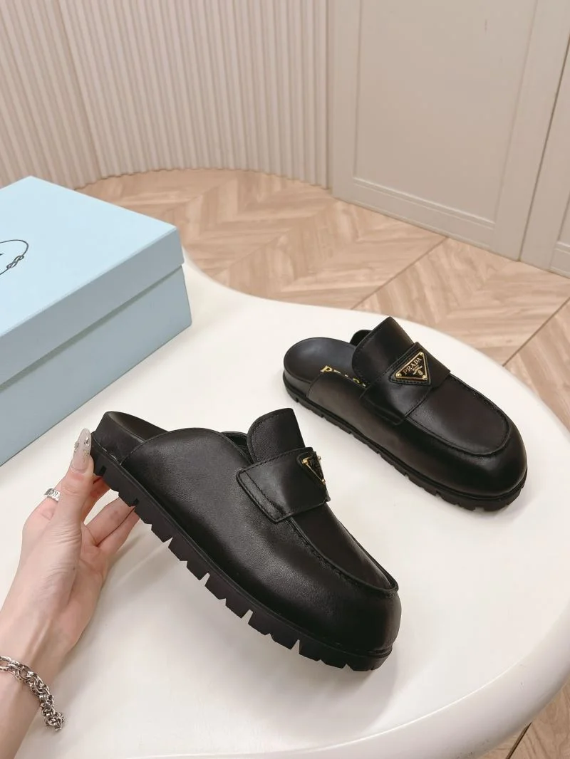Prada Slippers Breathable 34556