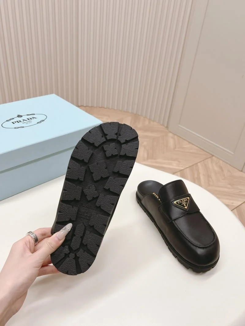 Prada Slippers Breathable 34556