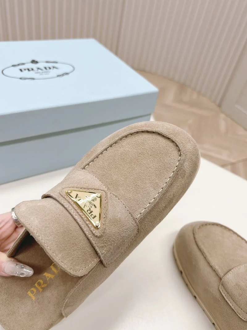 SmartChoice Prada Slippers 34557