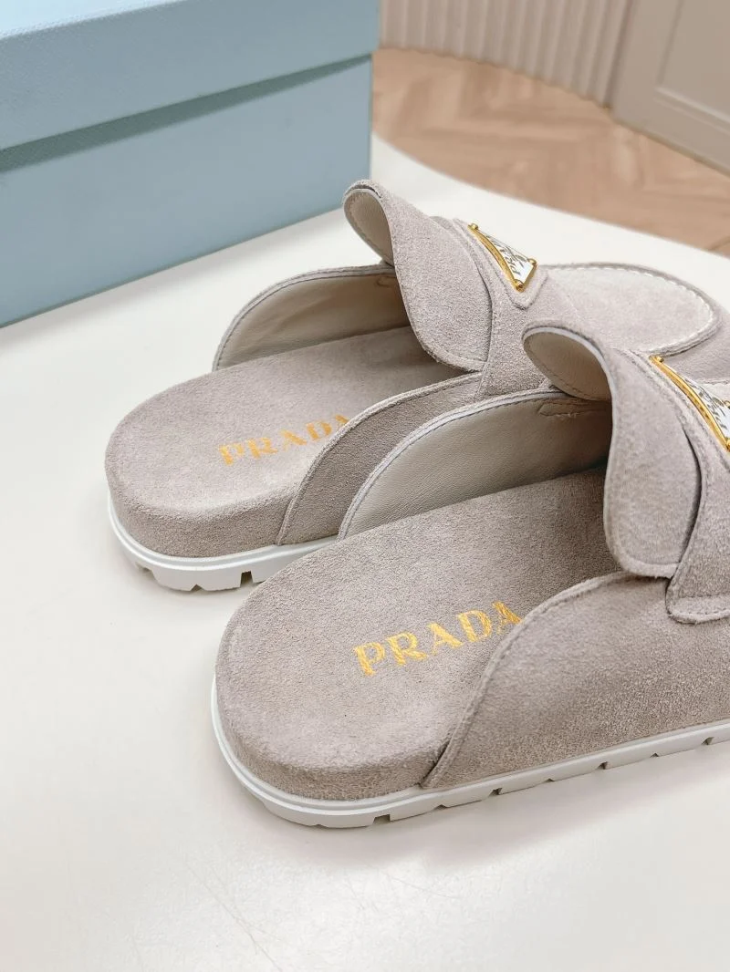 Prada Slippers Fashionable 34547