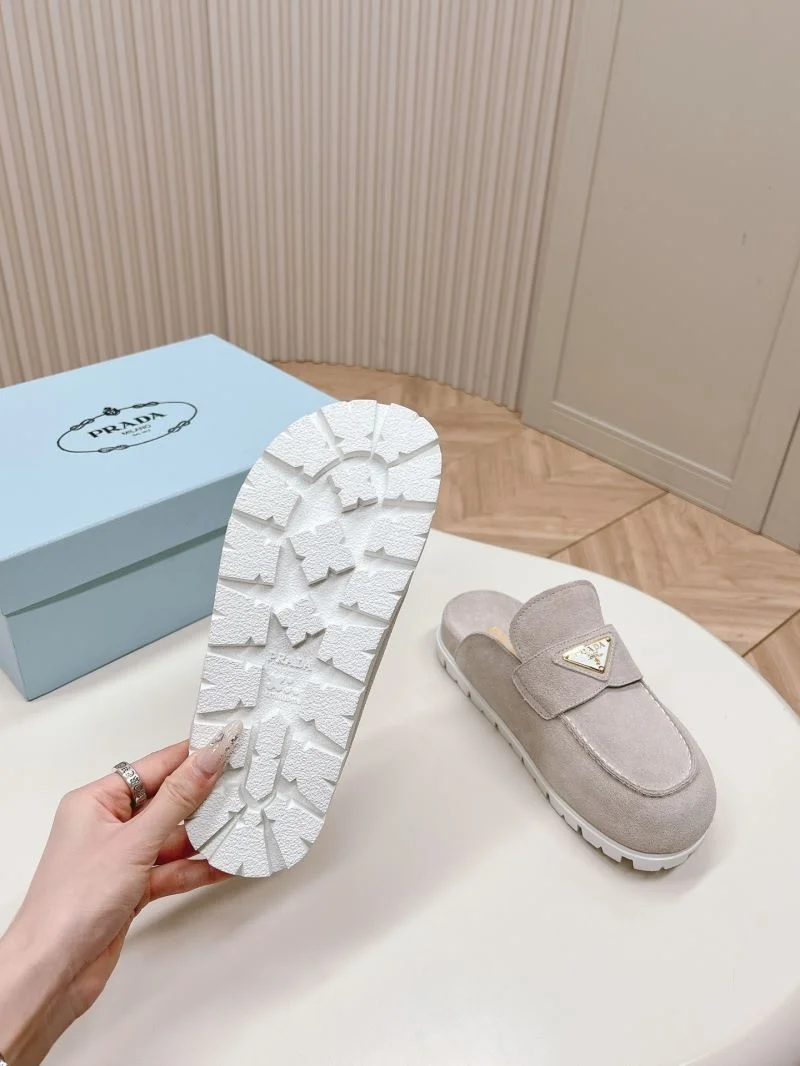 Prada Slippers Fashionable 34547
