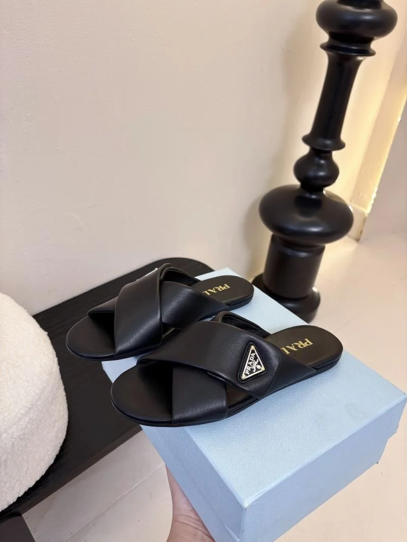 Prada Slippers Trendy 34549