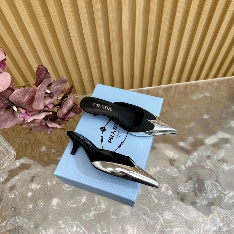 Prada Slippers Bright 34532
