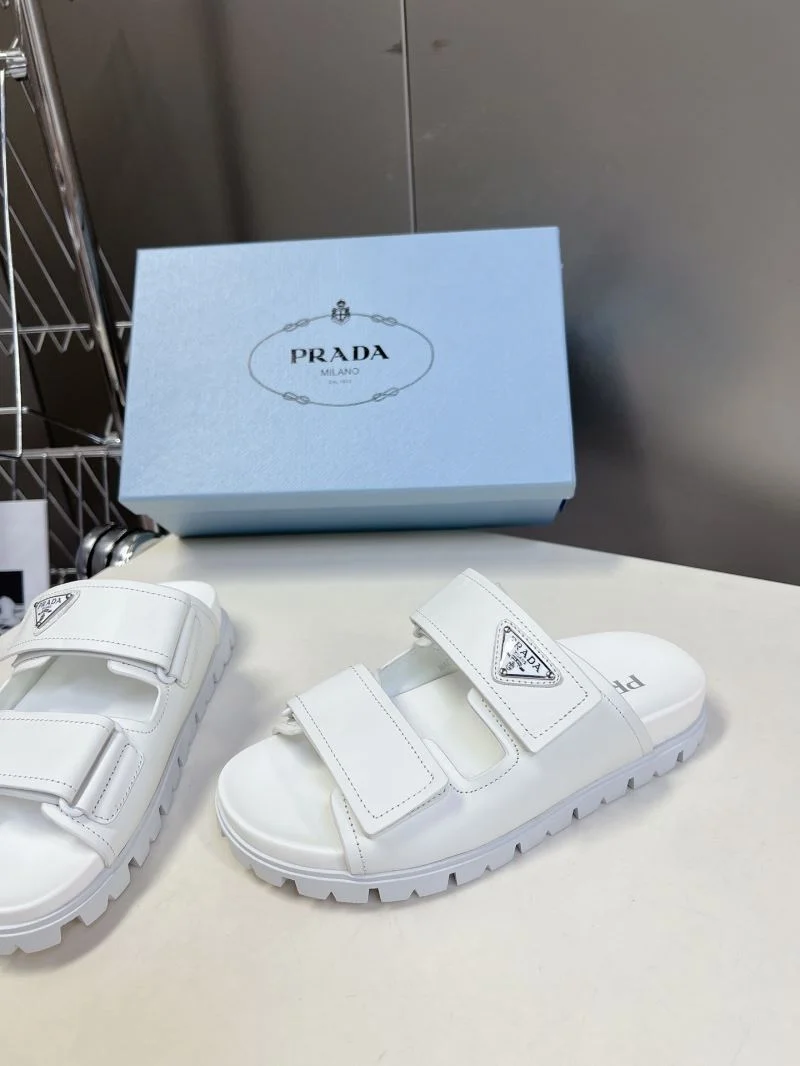 Neat Prada Slippers 34546